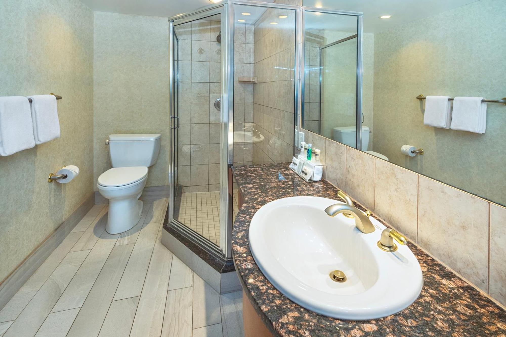 Deluxe Room with Two Queen Beds