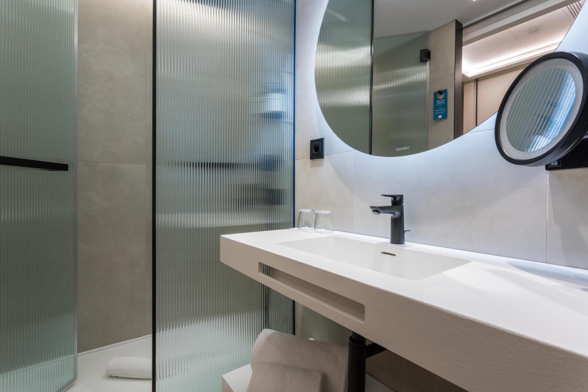 Interconnecting Comfort Double Rooms
