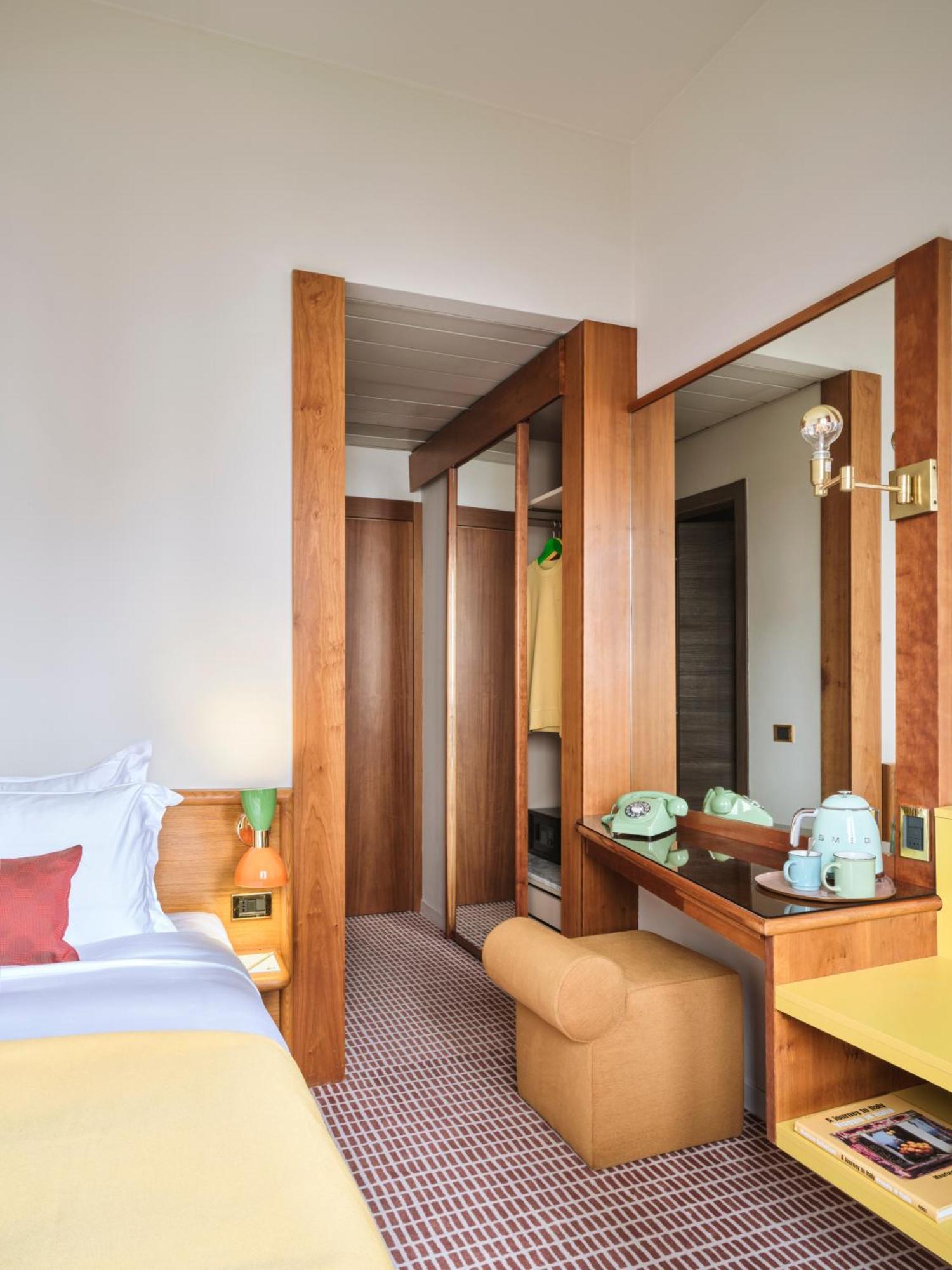 Small Twin Room