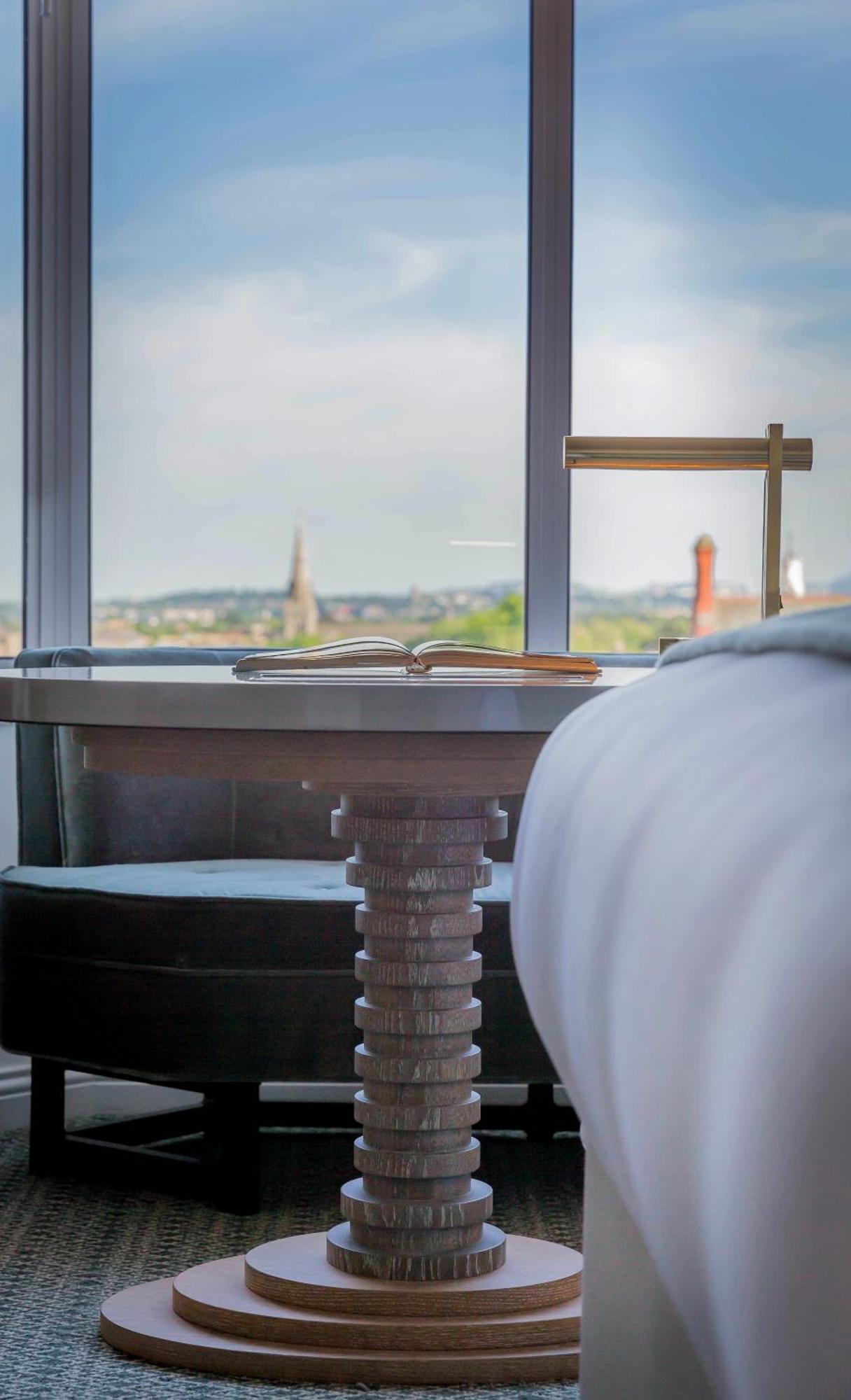 Premier King Room with View,1697808371:JPEG