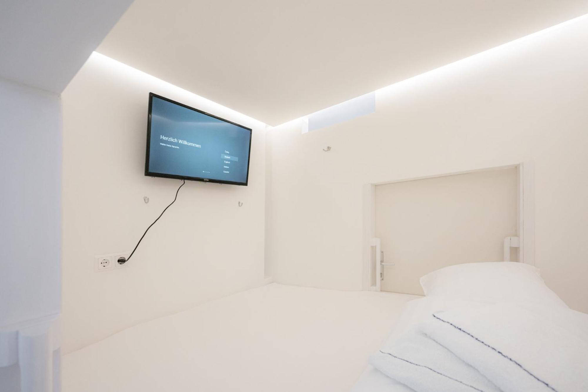 Double Room,1658916135:JPEG