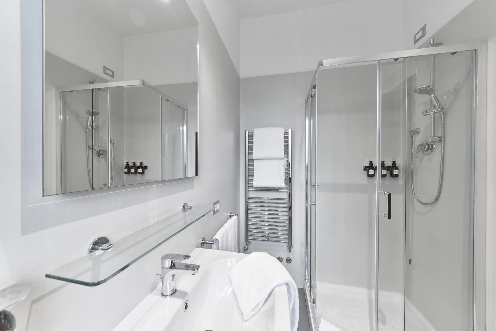 Superior Double or Twin Room,1536778996:JPEG