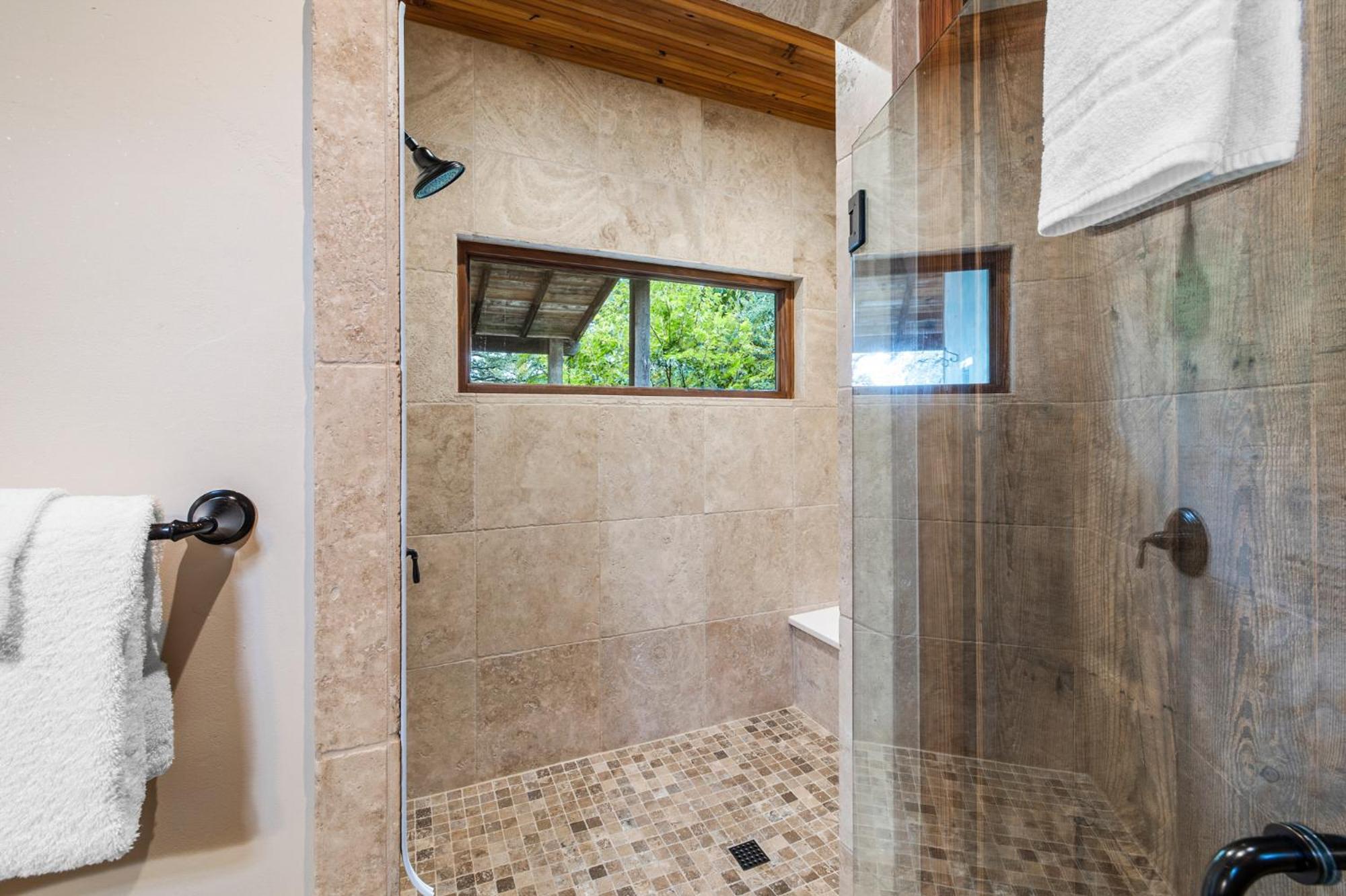 Suite with Hot Tub