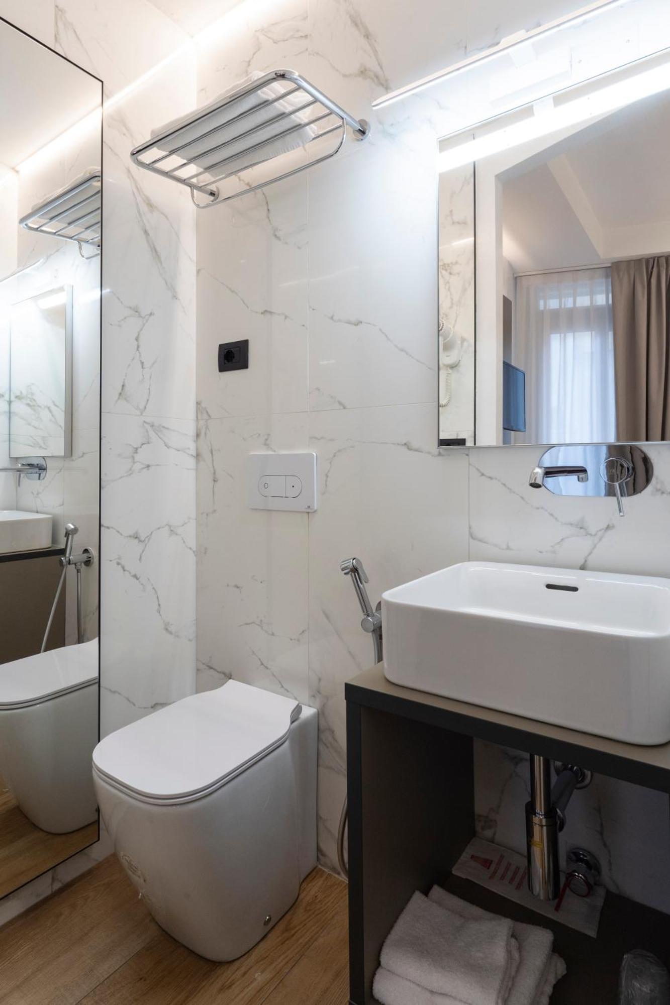 Small Single Room