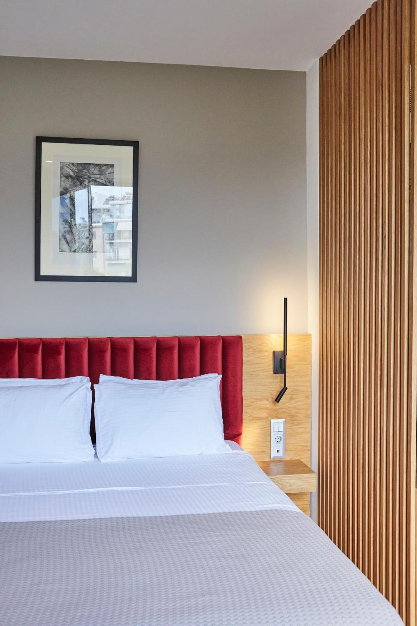 Deluxe Double Room with City View