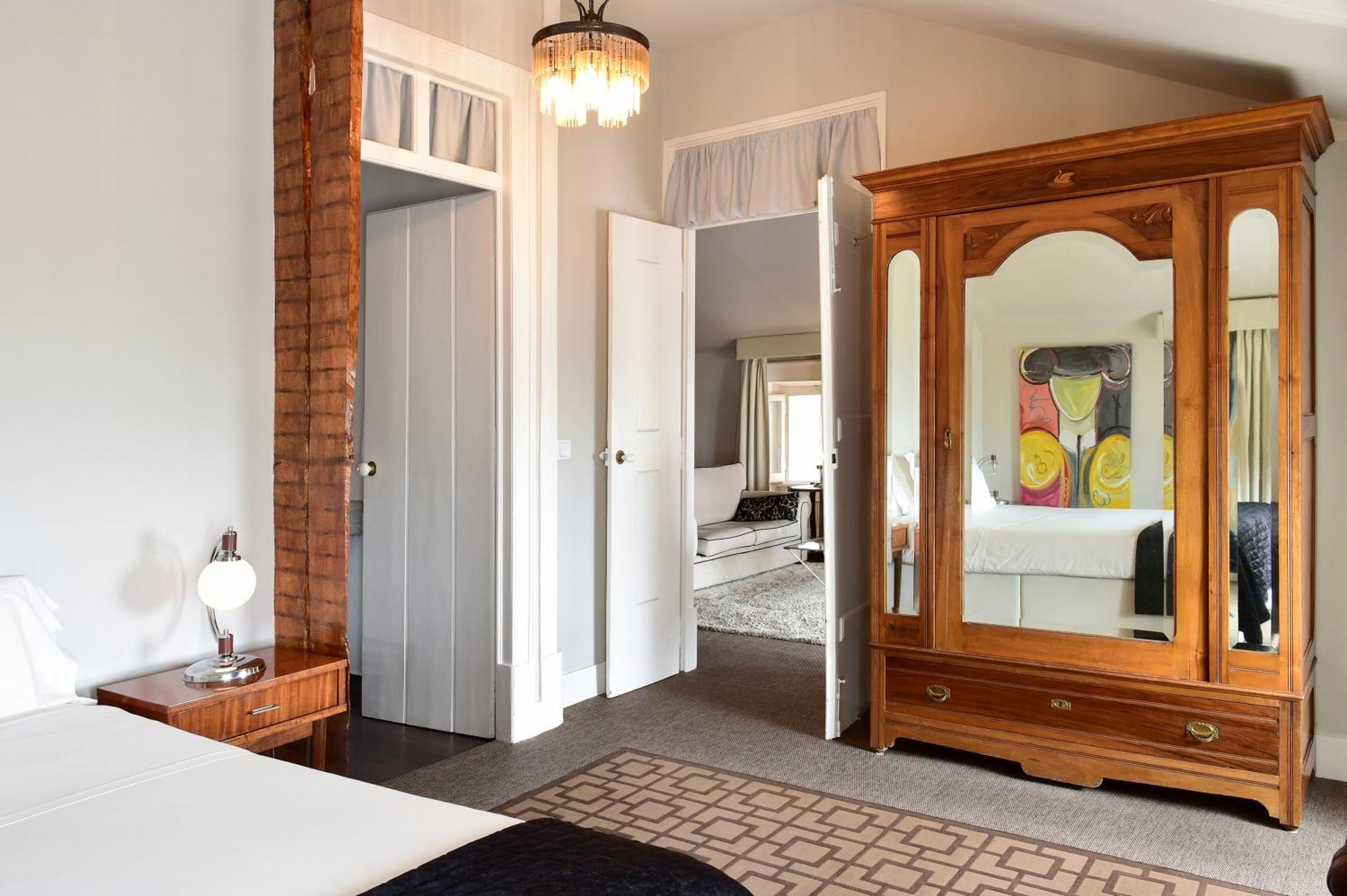 Deluxe Suite River View