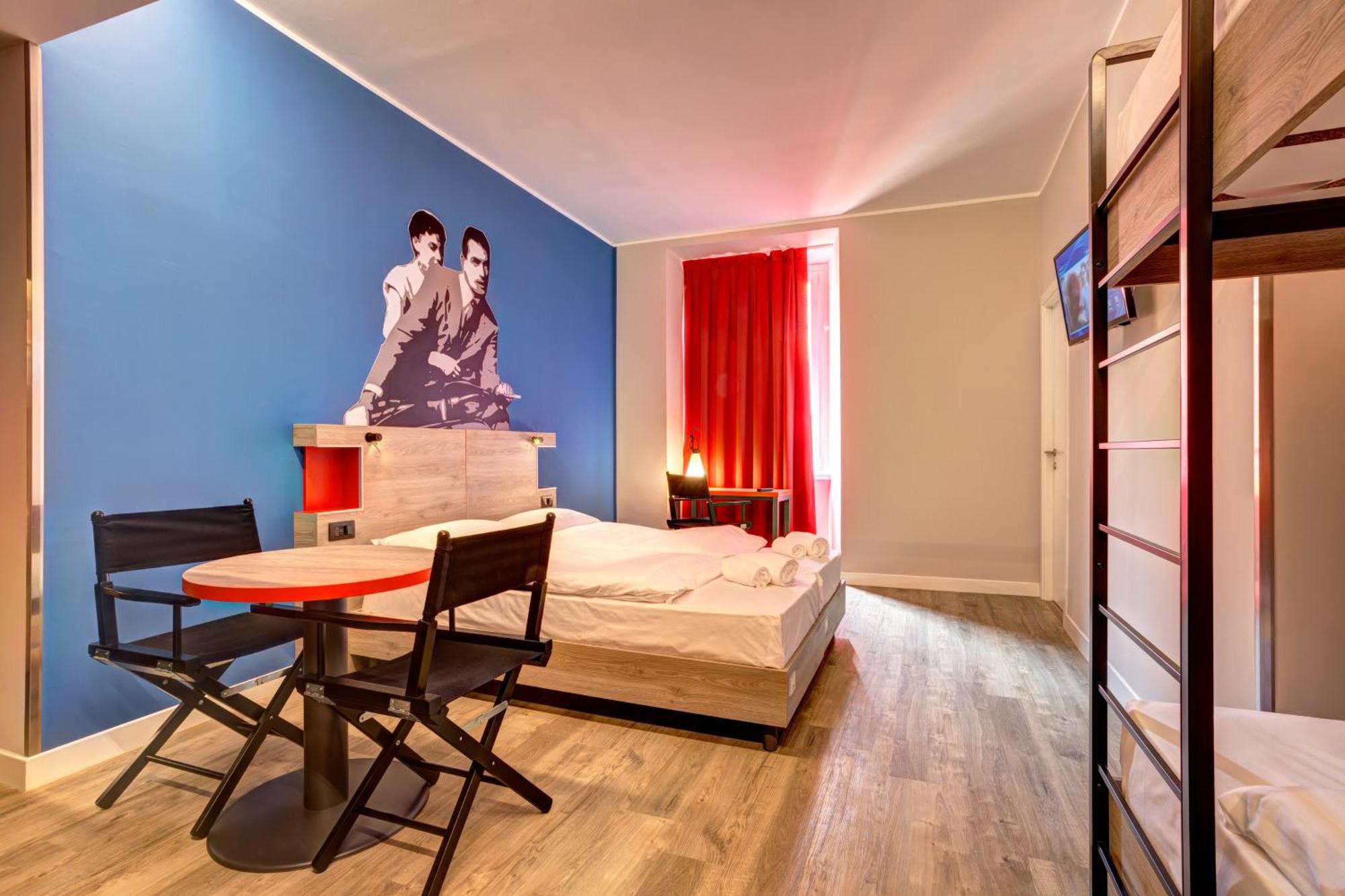 Bed 4-Bed Mixed Dormitory Room