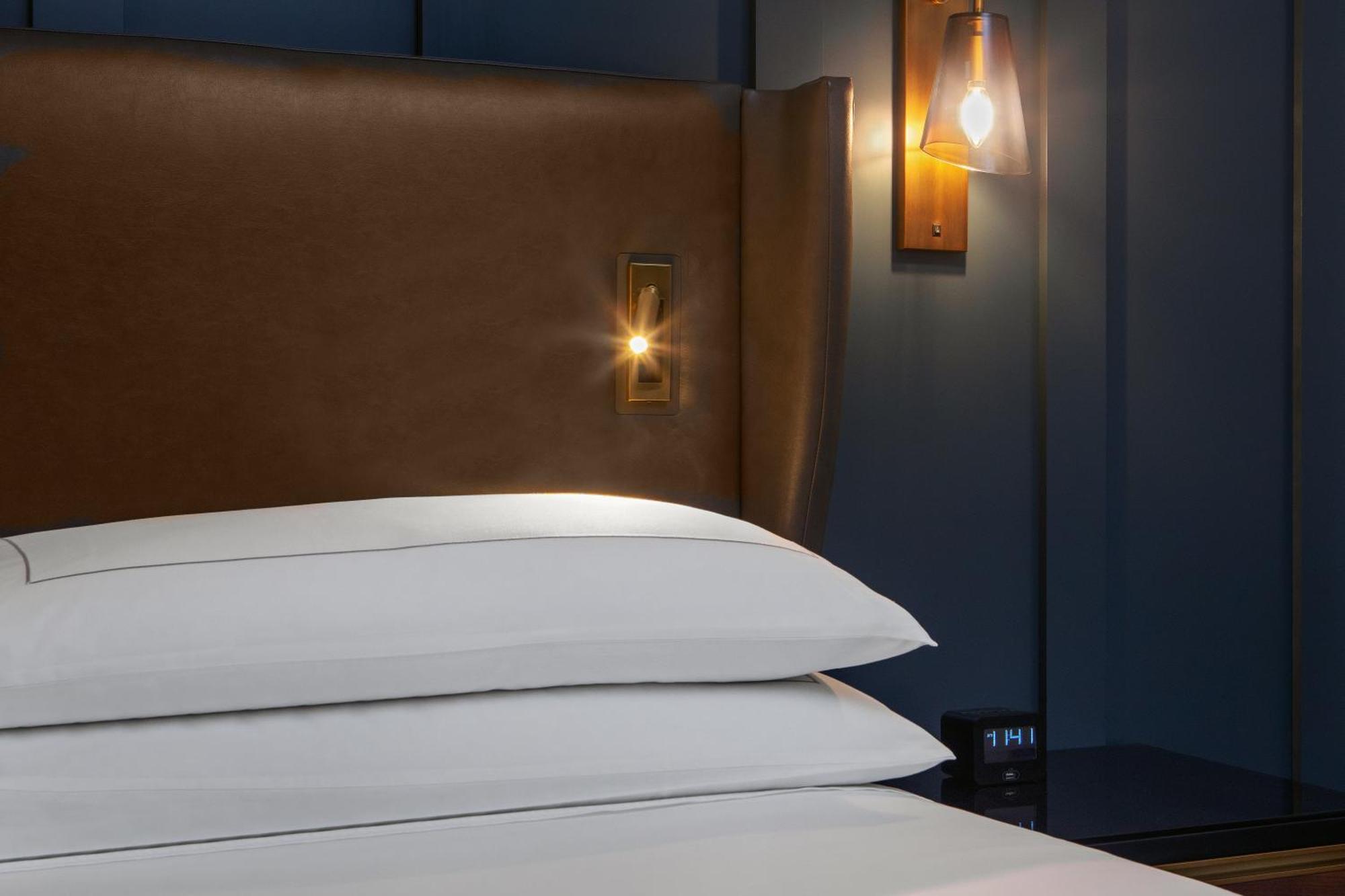 Standard King,1546720570:JPEG