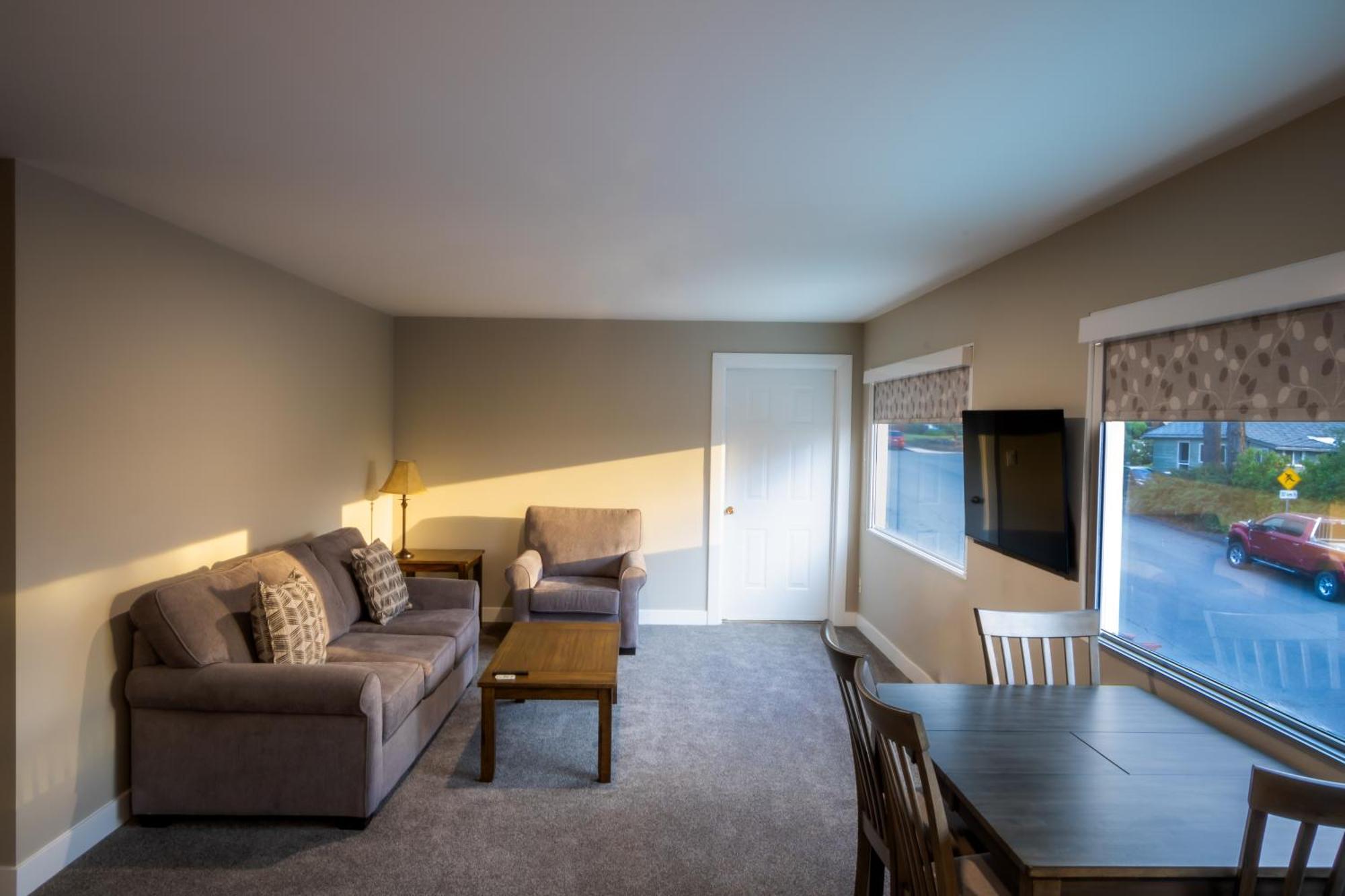 Junior Suite with Balcony