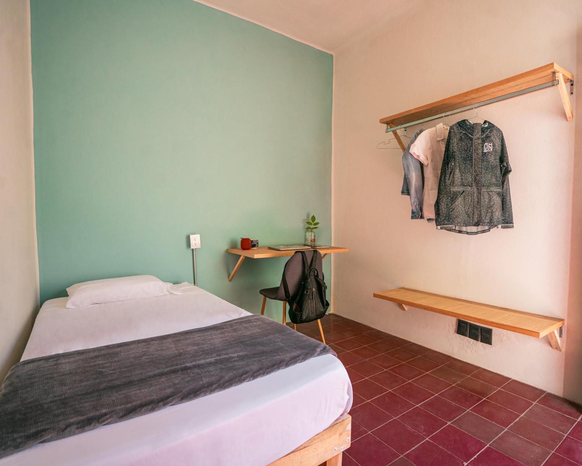 Single Room,1548251215:JPEG