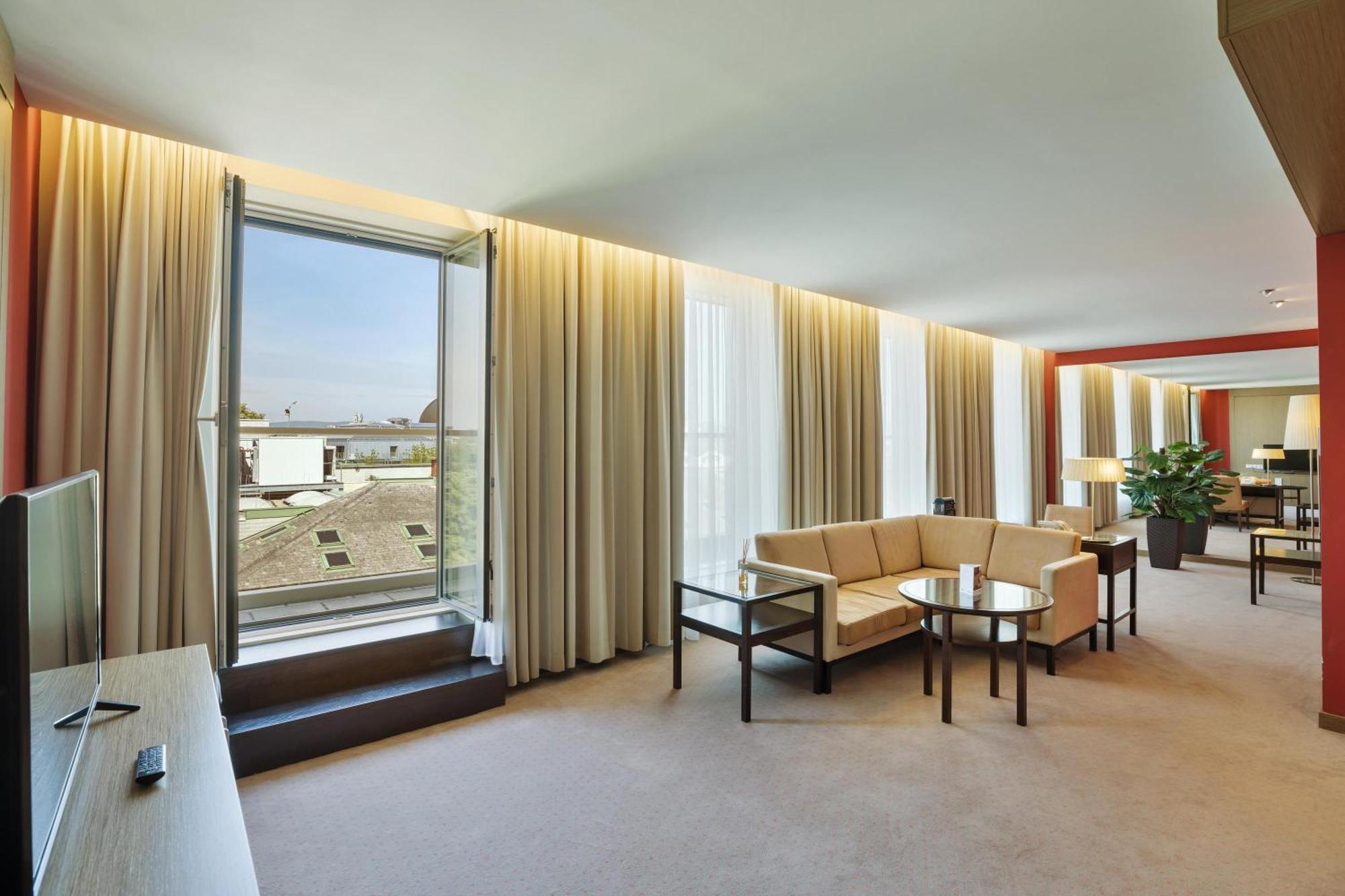 Junior Suite