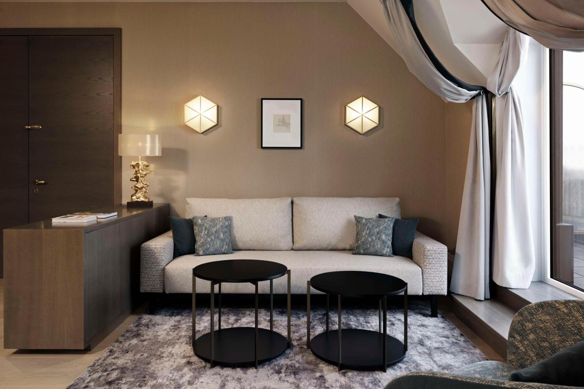 King Penthouse Royal Suite