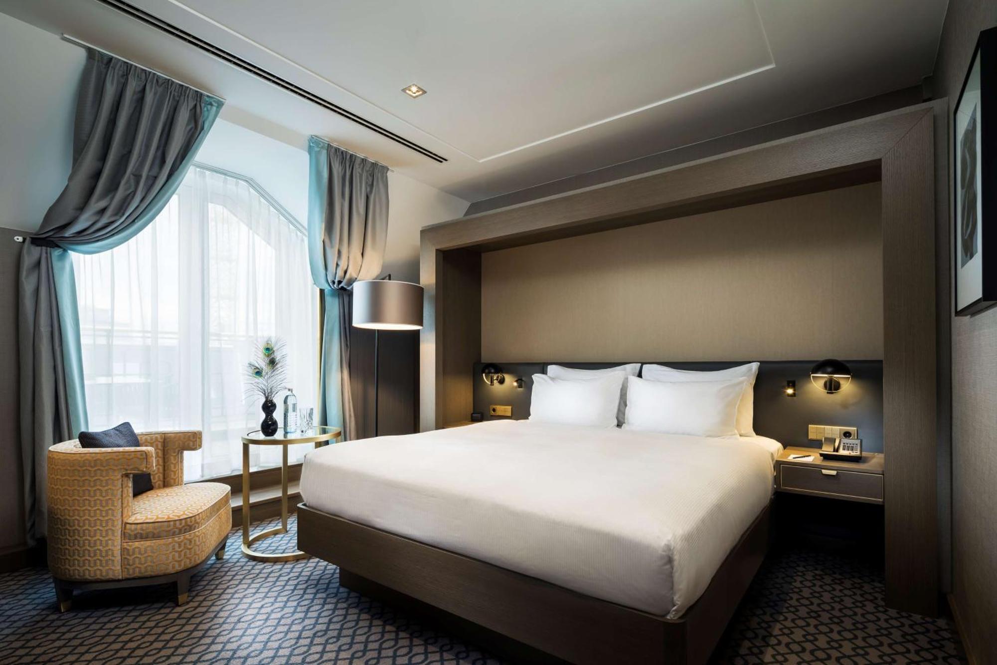 King Penthouse Family Suite