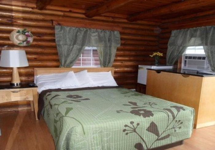 One-Bedroom Chalet