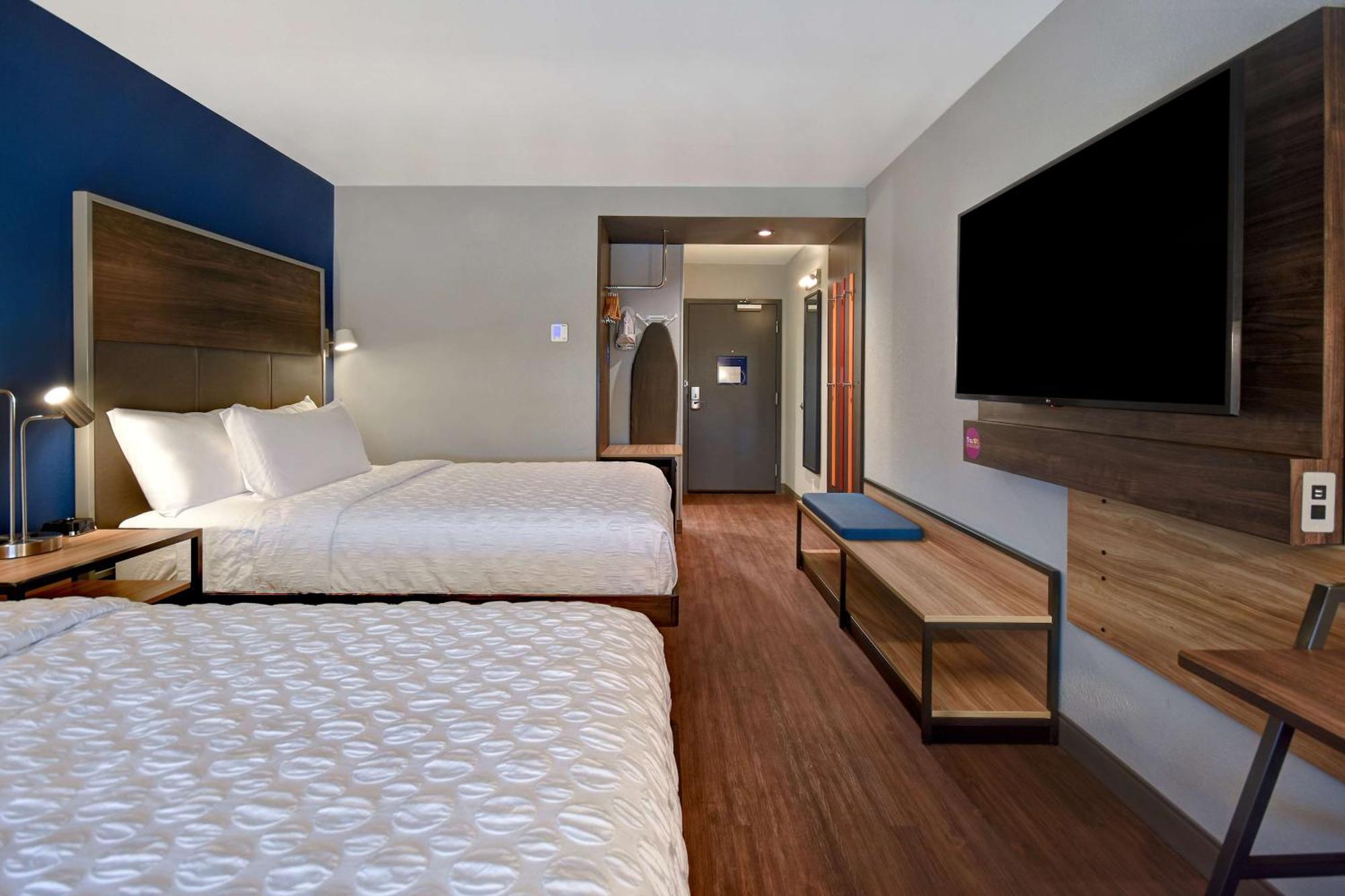 Queen Room with Two Queen Beds