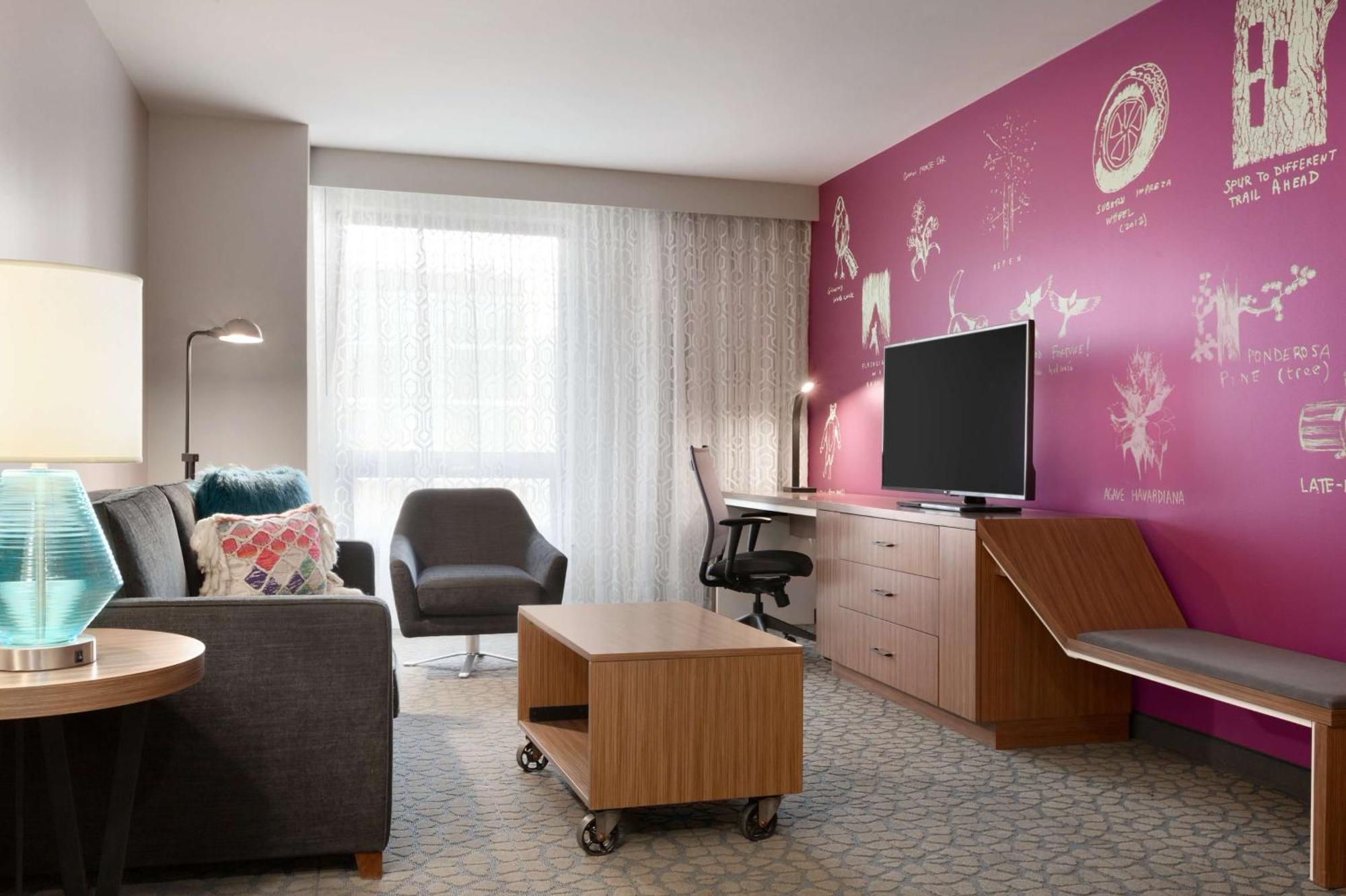 Junior King Suite with Sofa Bed
