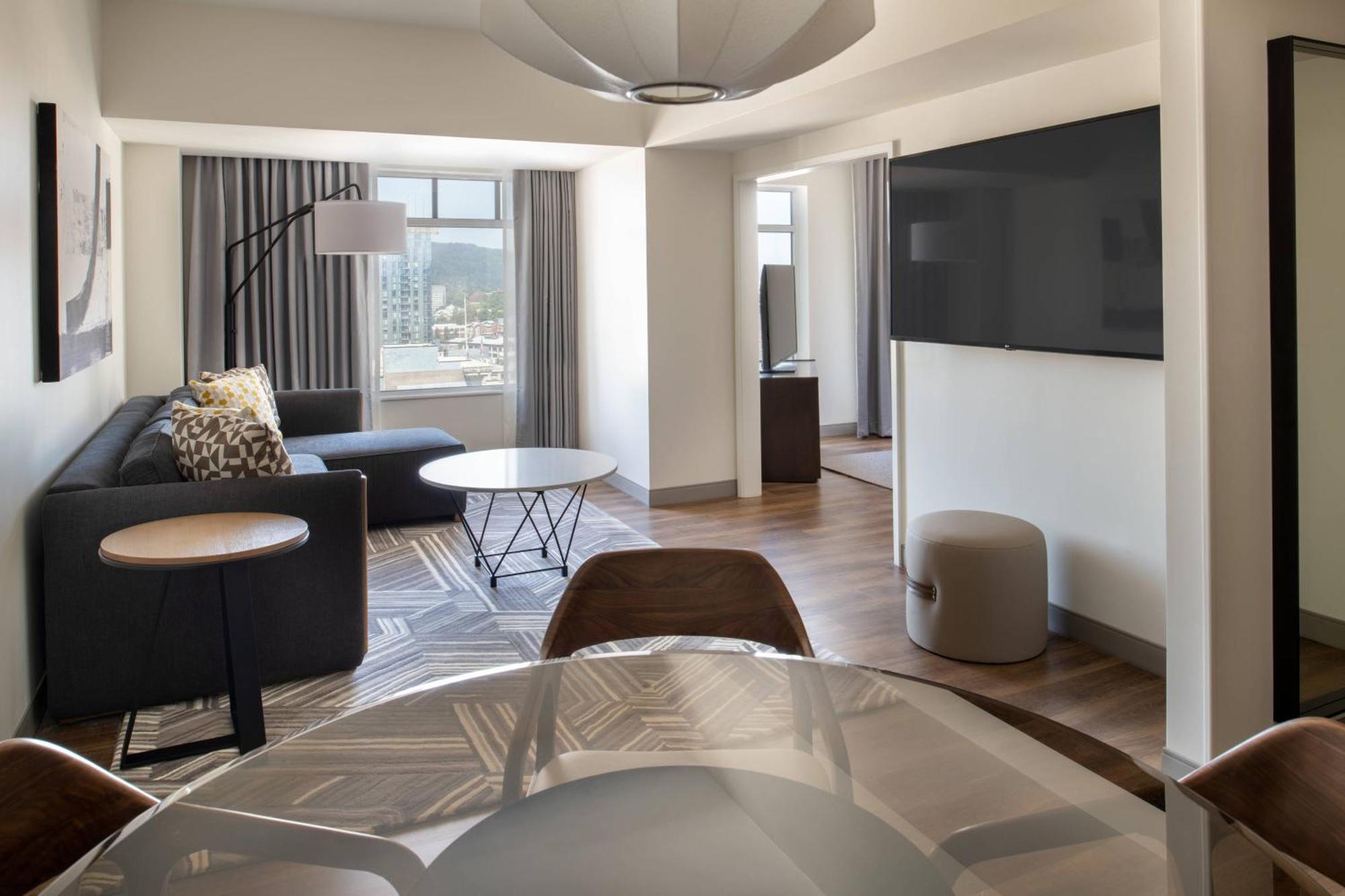 One-Bedroom Suite