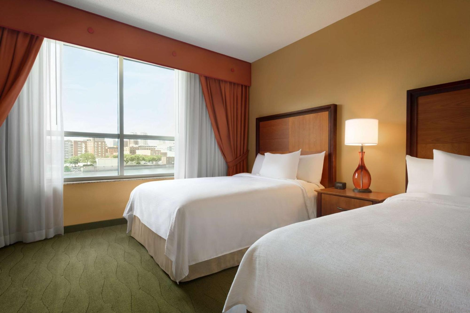 Suite with Two Double Beds and River View