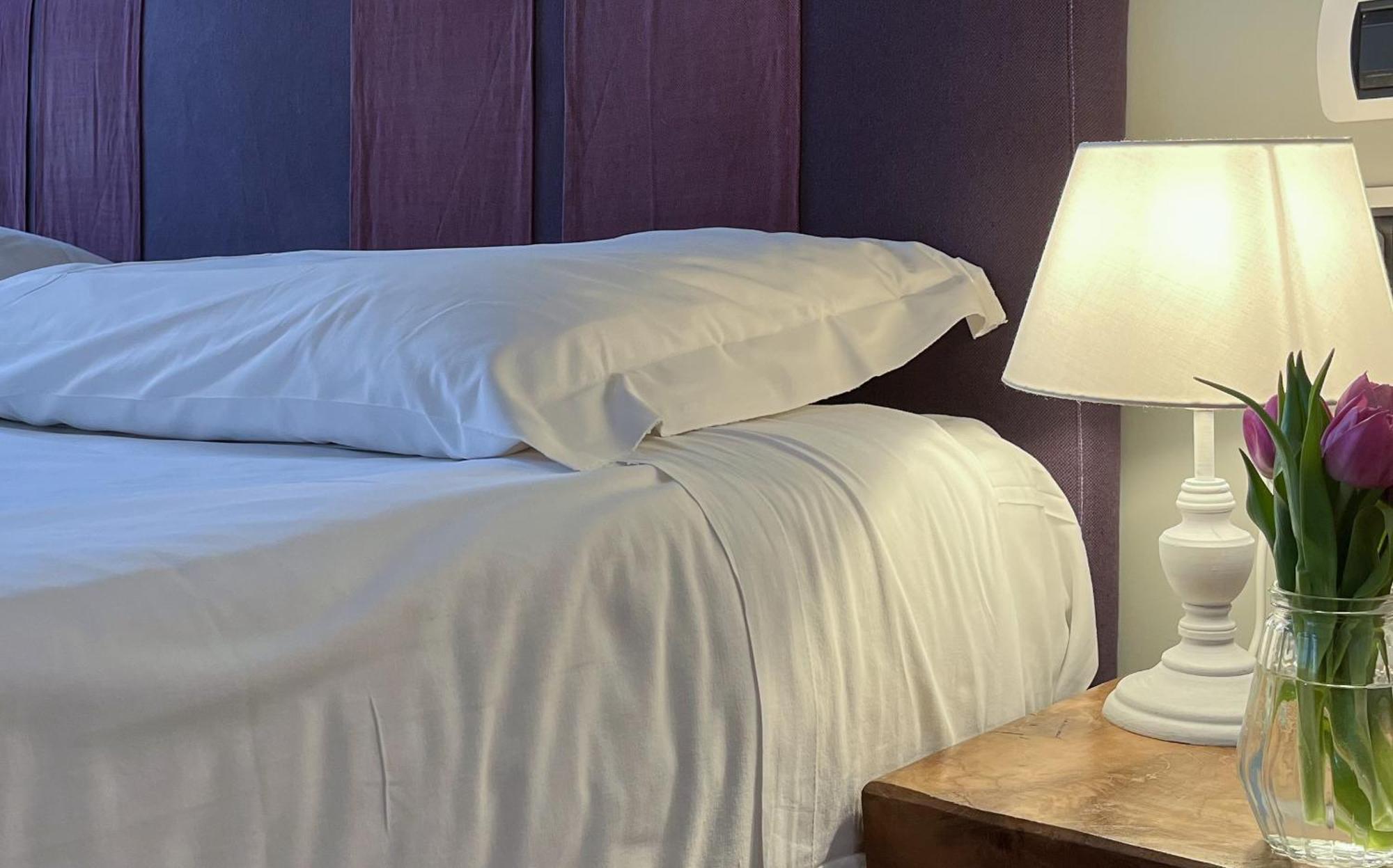 Double Room,1552680538:JPEG