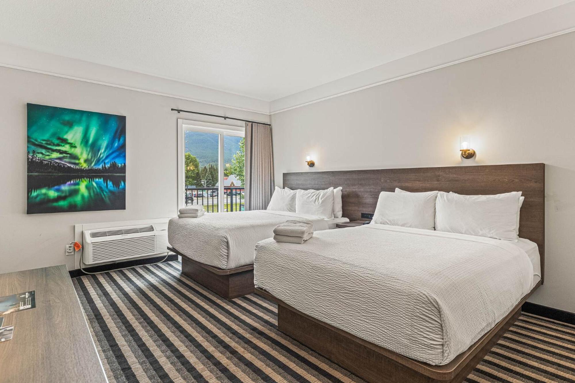 Queen Room with Two Queen Beds - No pets allowed