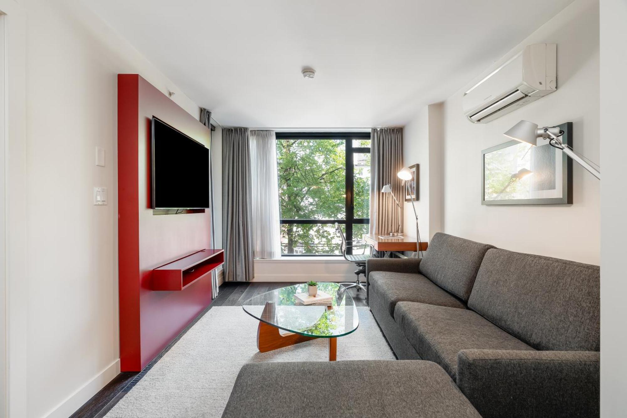 One-Bedroom Apartment
