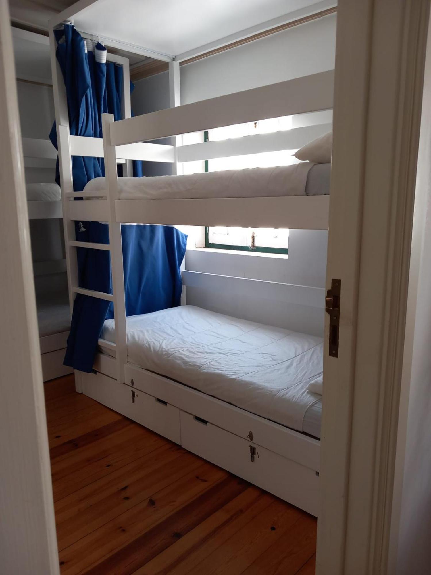 Bed 4-Bed Male Dormitory Room