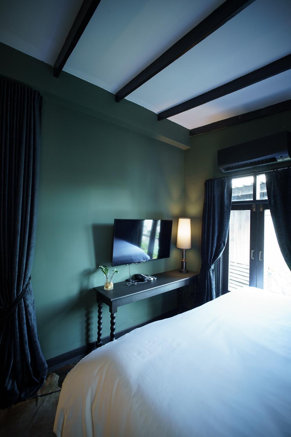 Duplex Room,1559241265:JPEG