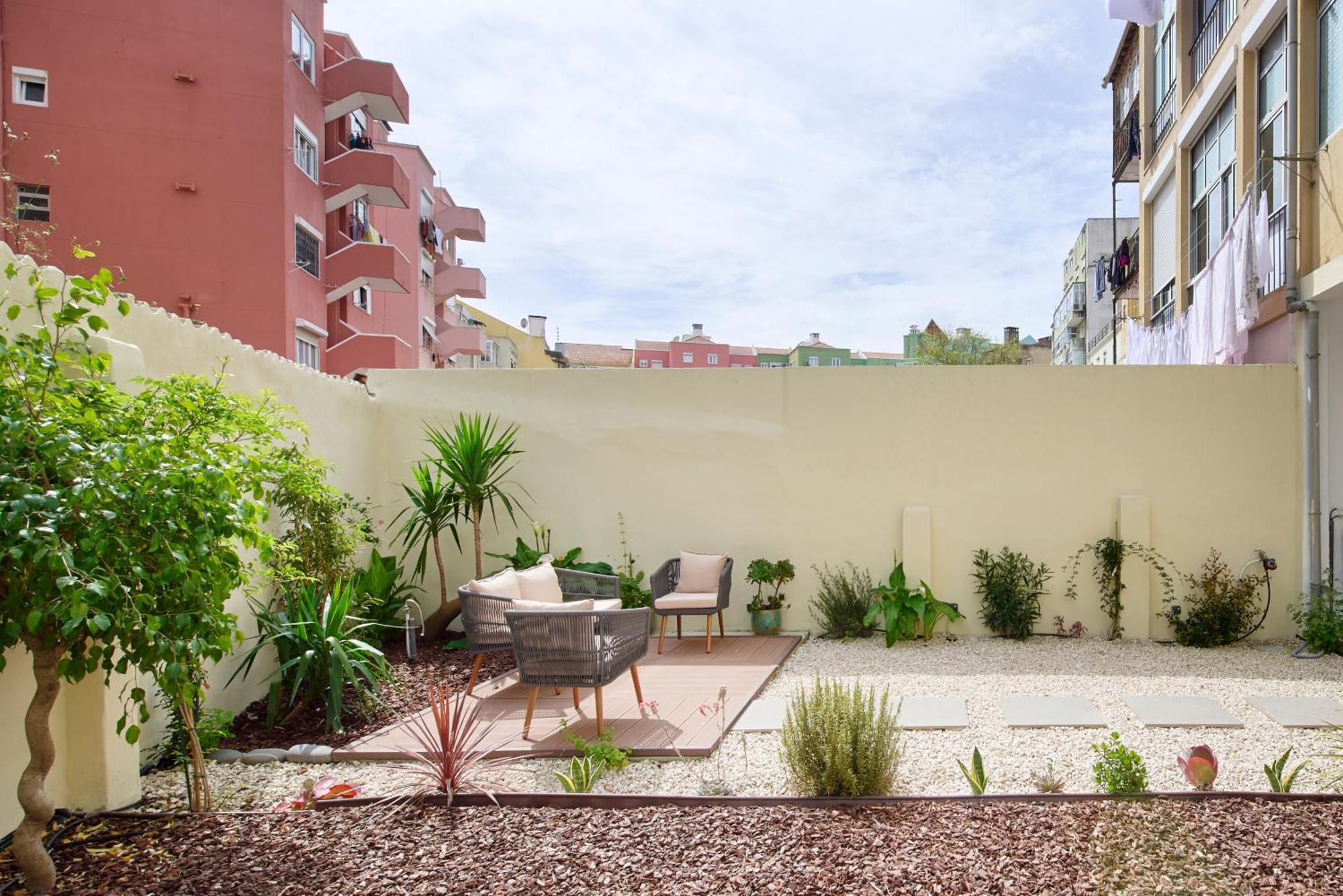 Triple Room Garden View