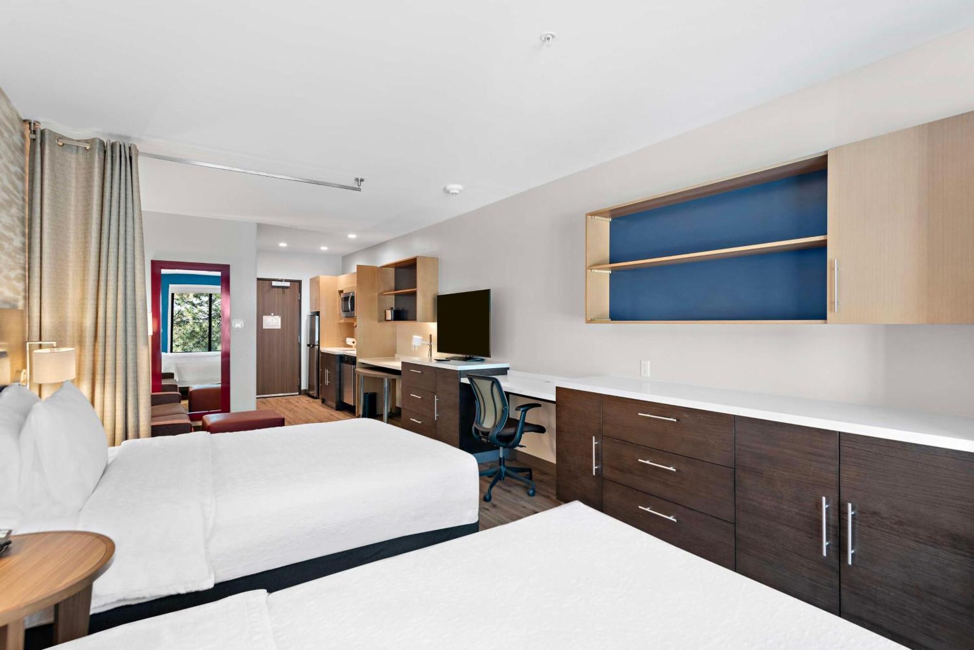 Studio Suite with Two Queen Beds