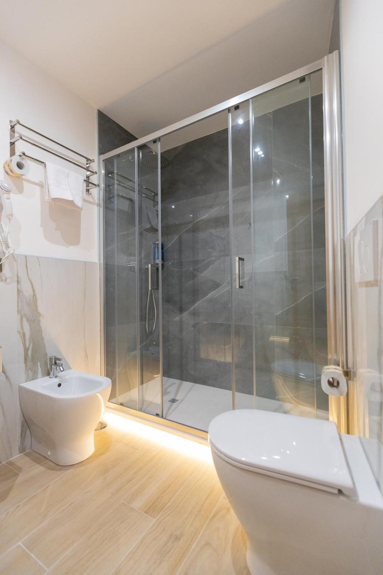 Deluxe Single Room Balcony