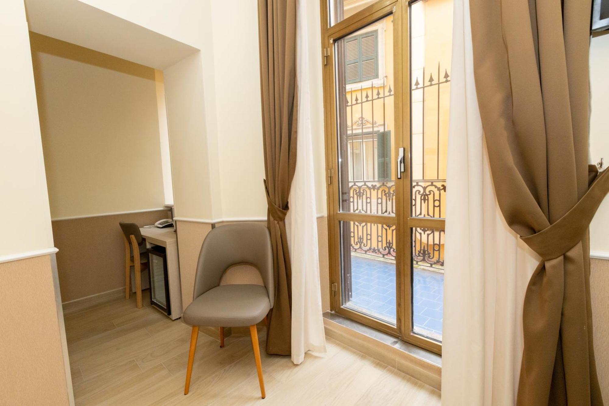 Deluxe Single Room Balcony