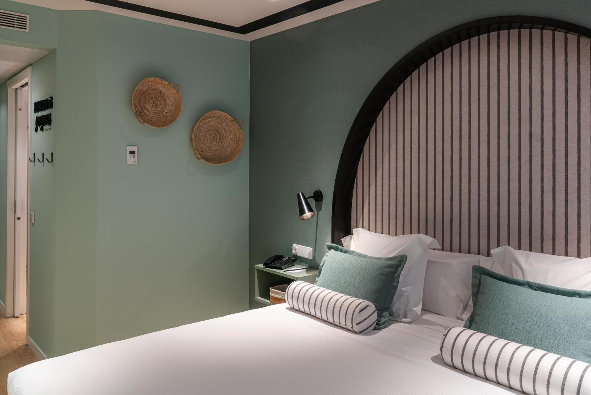 Vincci Room