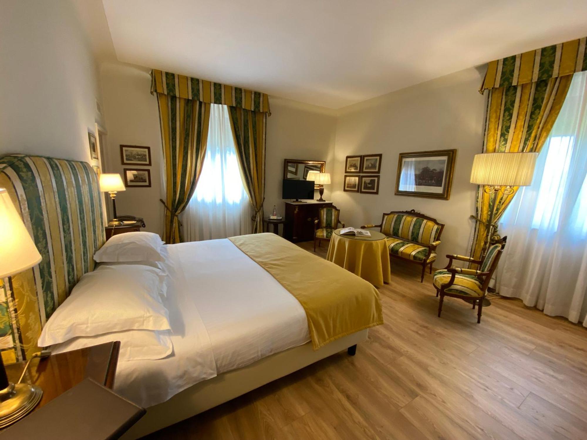 Deluxe Double or Twin Room Balcony