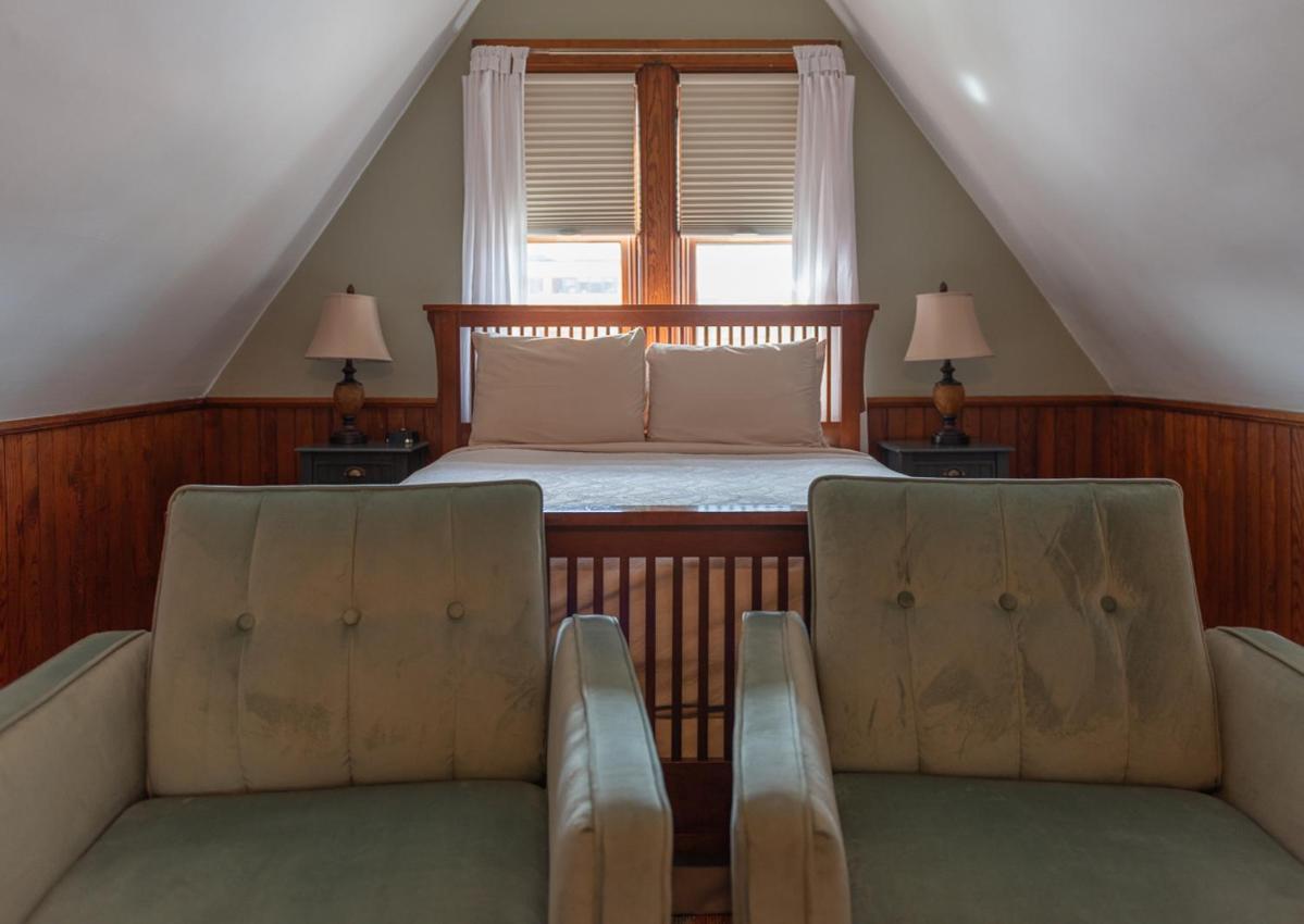 Superior Queen Room,1583202360:JPEG