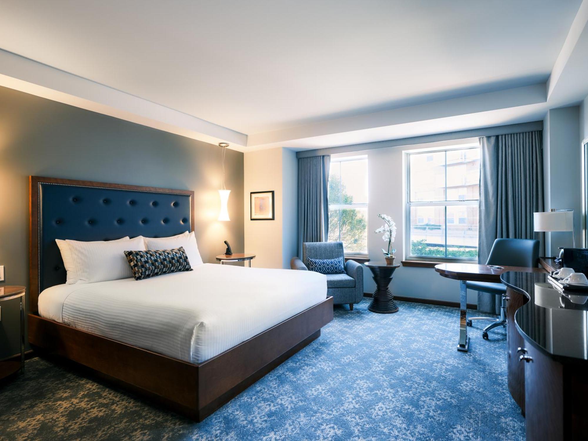Premier King Room Water View,1584469765:JPEG