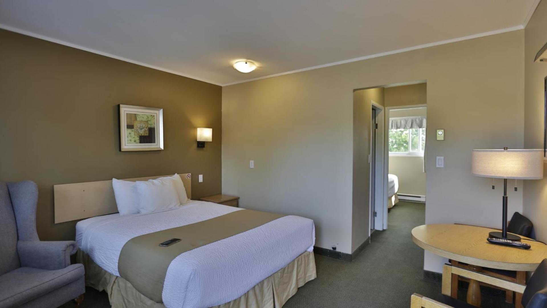 Double Room with Two Double Beds,1586843348:JPEG