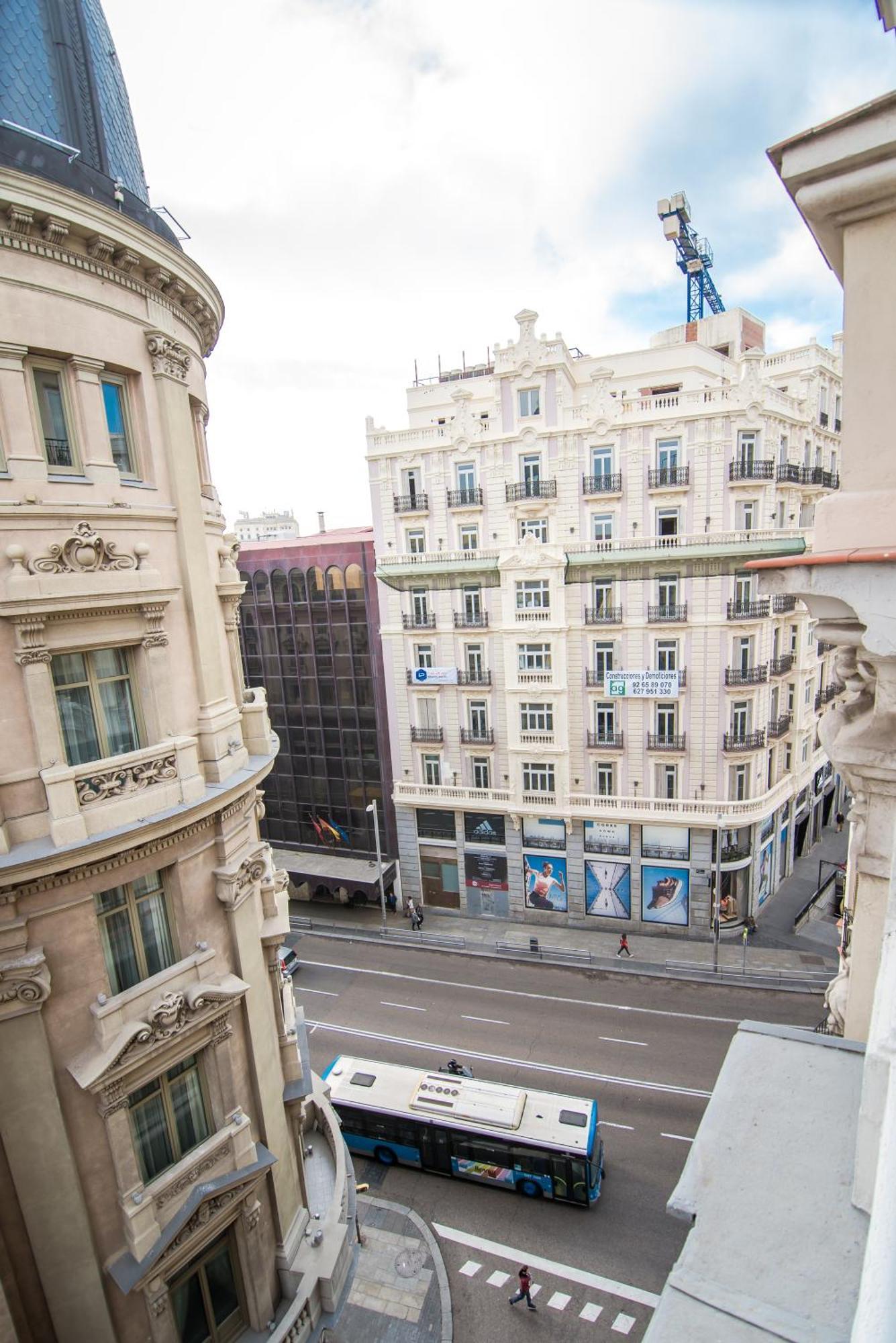 Superior Double or Twin Room with Terrace