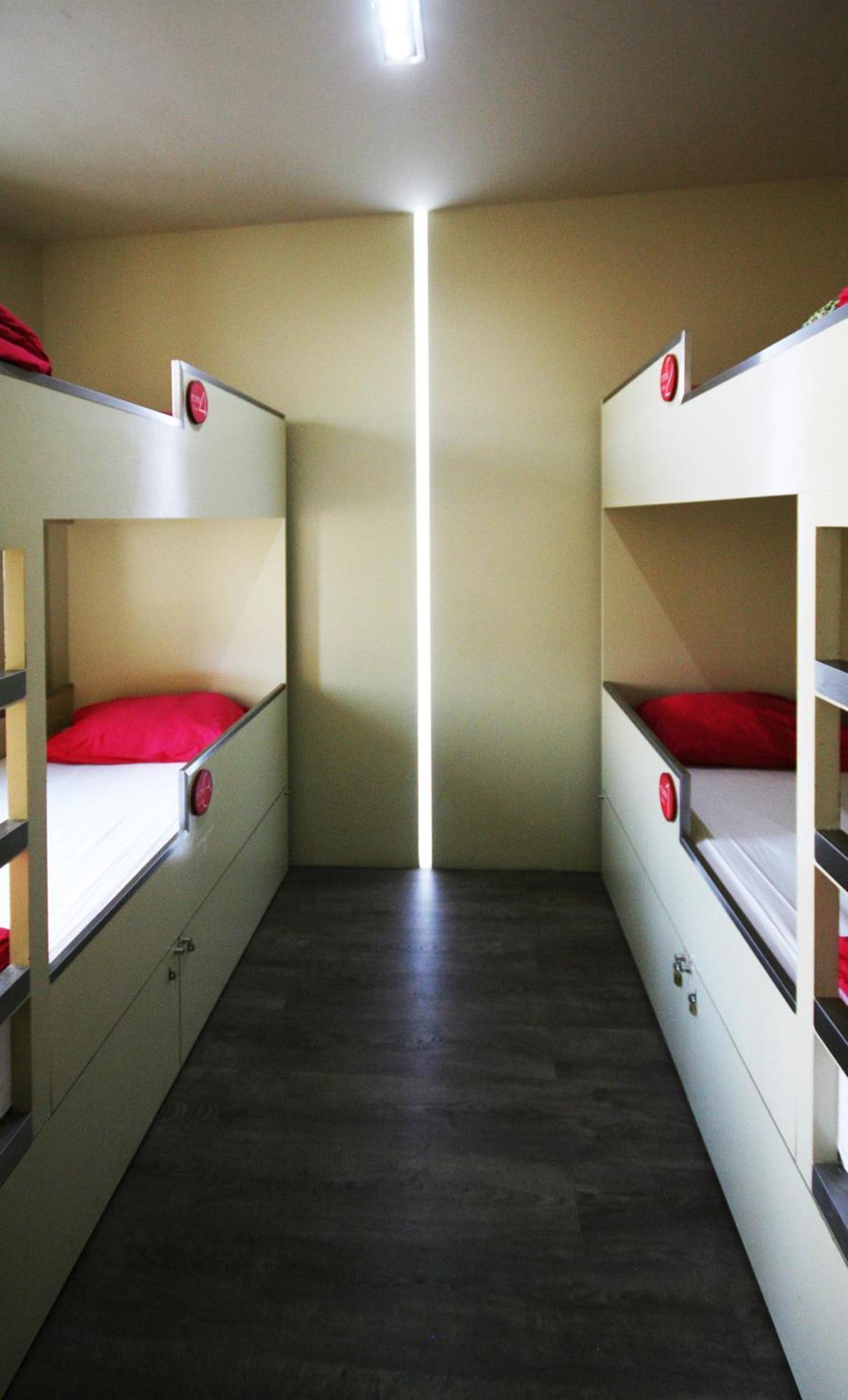 Bed 4-Bed Dormitory Room