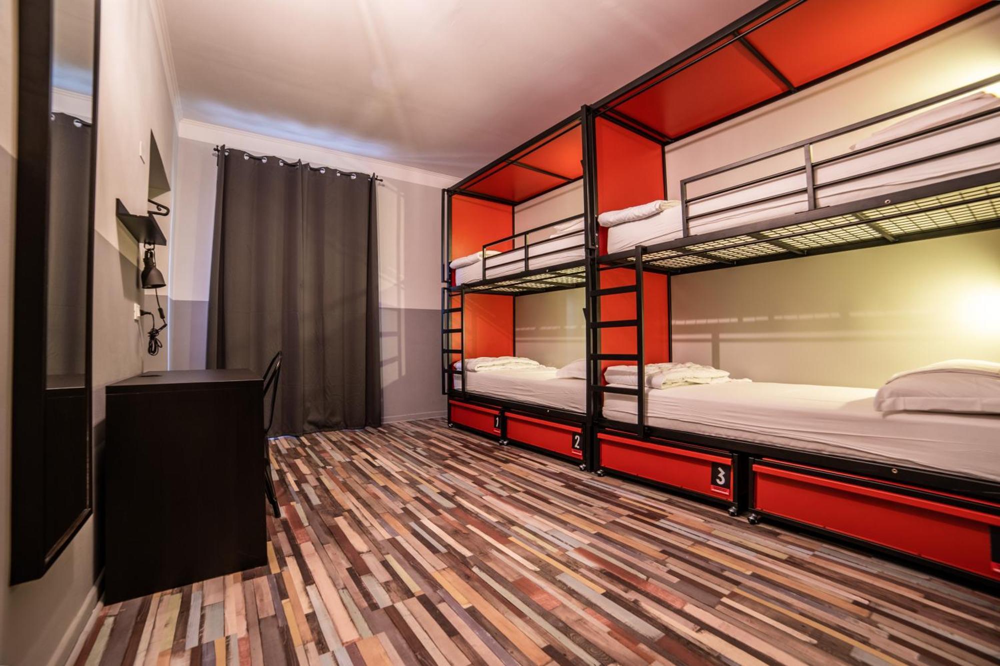 Bed 4-Bed Female Dormitory Room