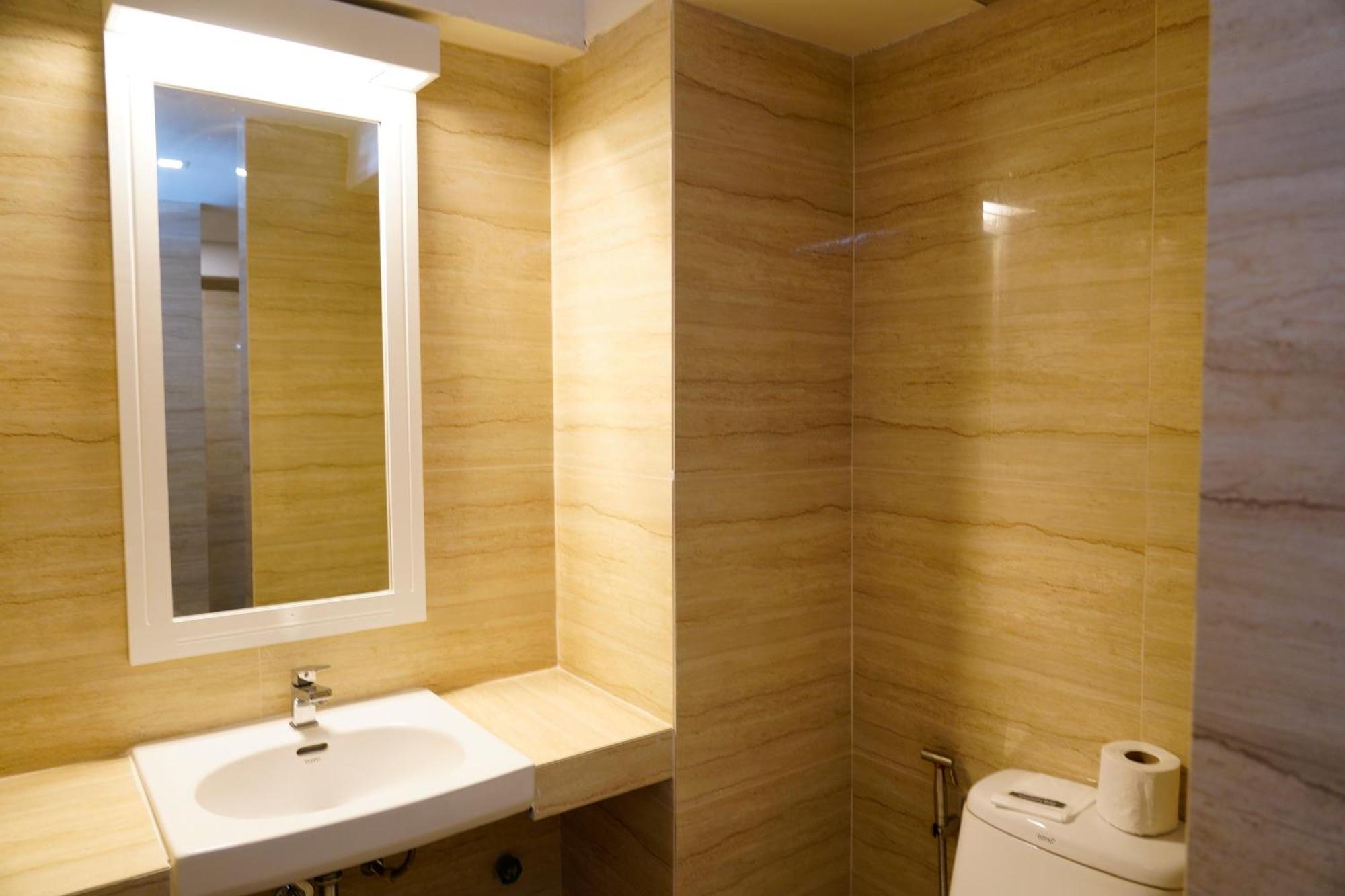 Grand Triple Room
