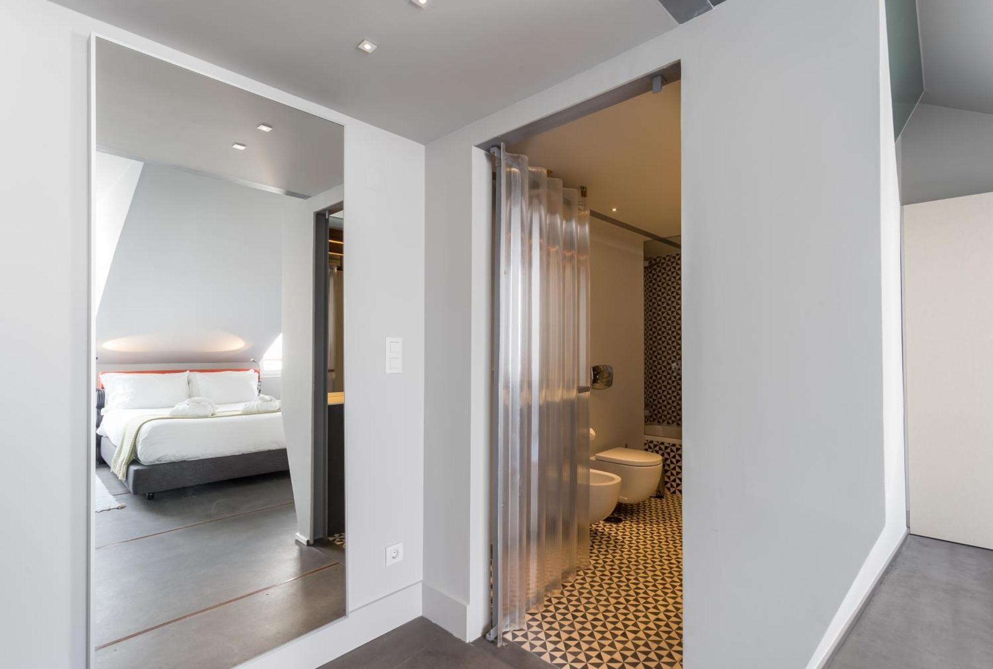 Superior Penthouse Apartment