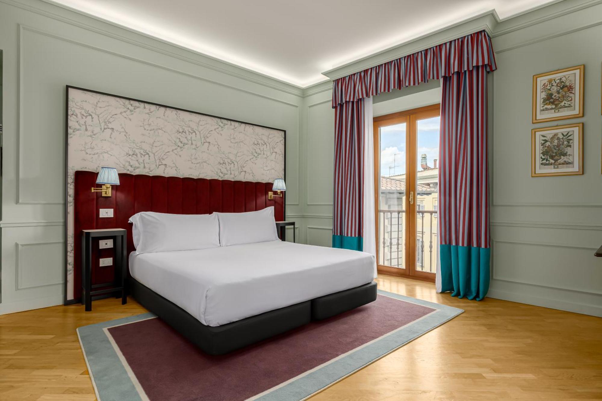 Deluxe Double or Twin Room,1594670194:JPEG