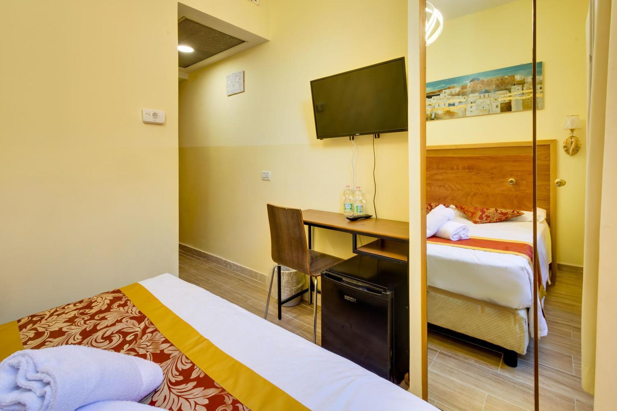 Economy Double Room