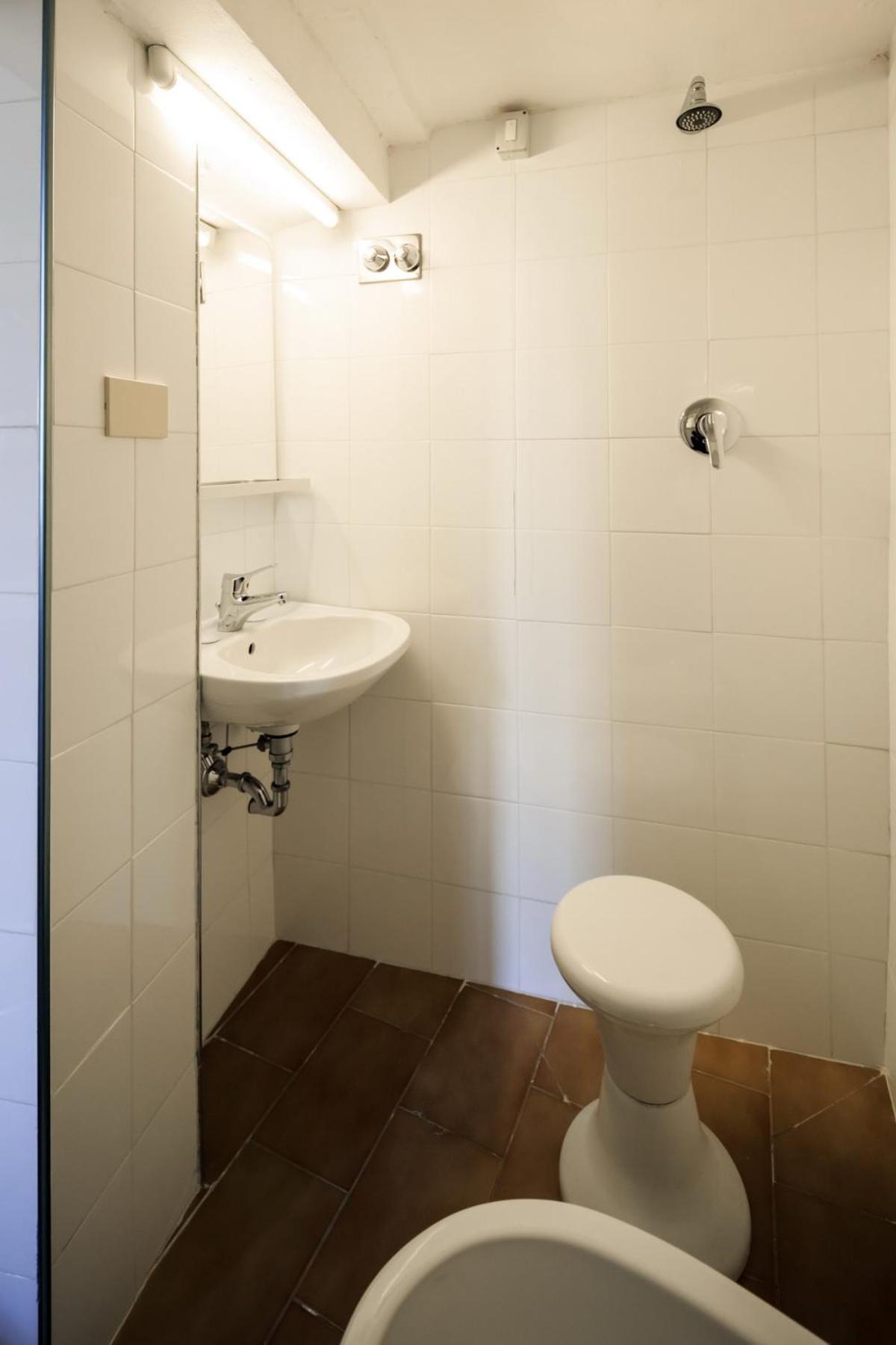 Economy Single Room
