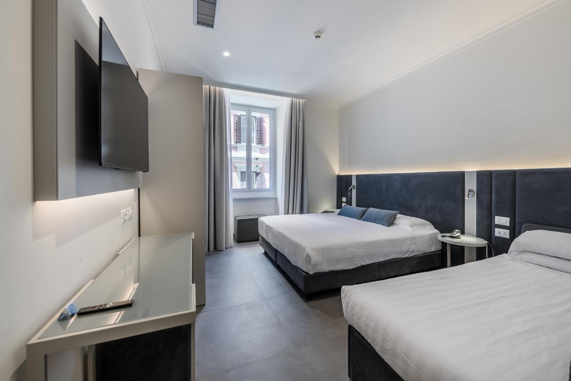 Superior Triple Room