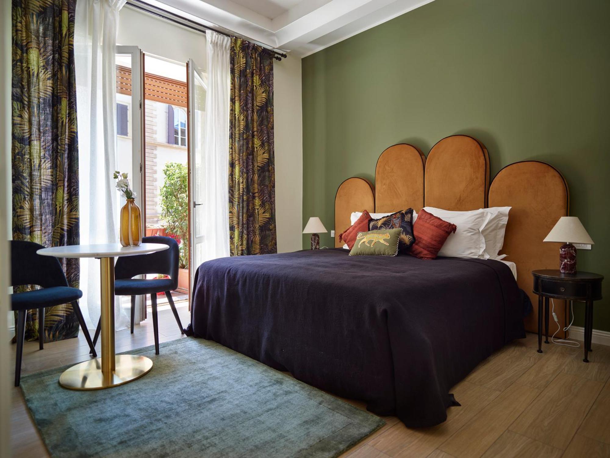 Double Room,1601685739:JPEG
