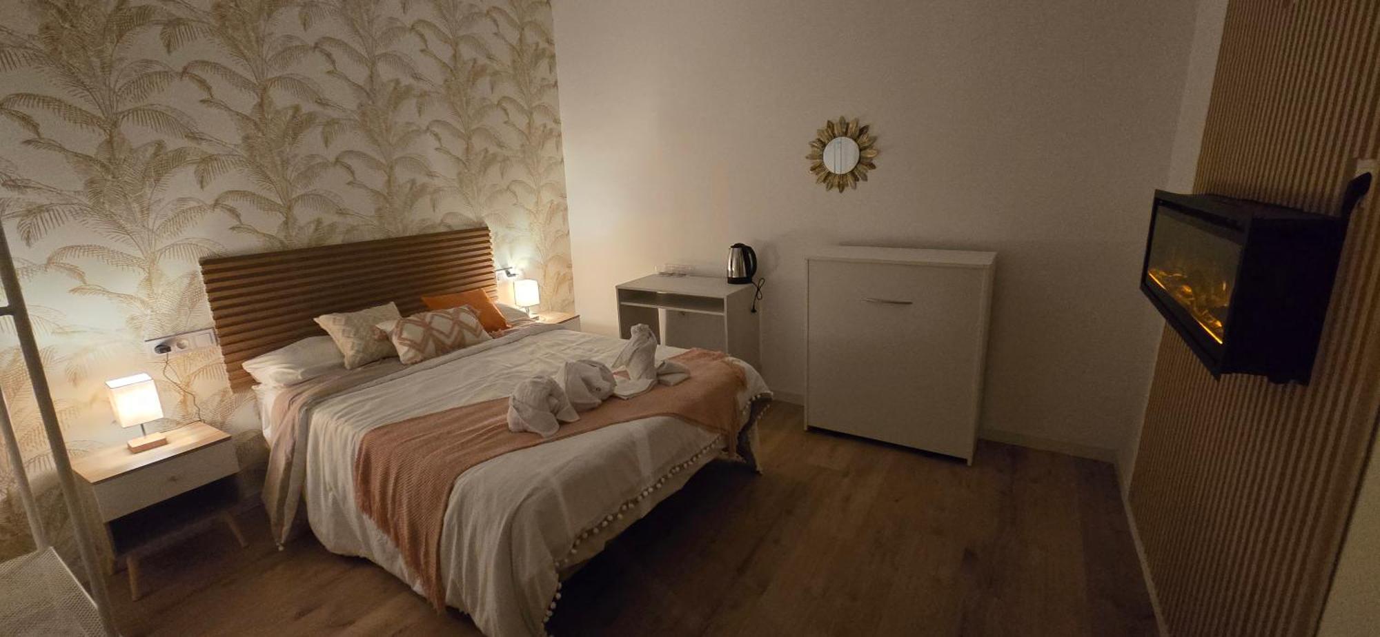 Basic Triple Room