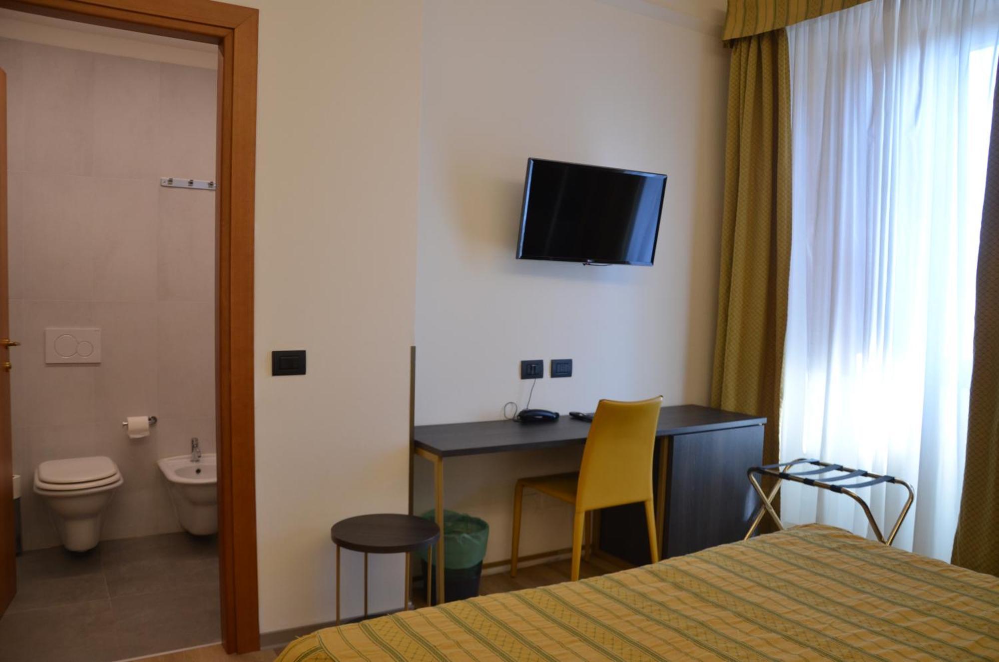 Double or Twin Room Extra Bed