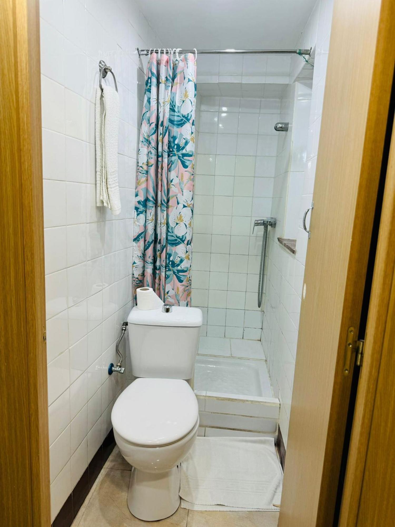 Large Single Room