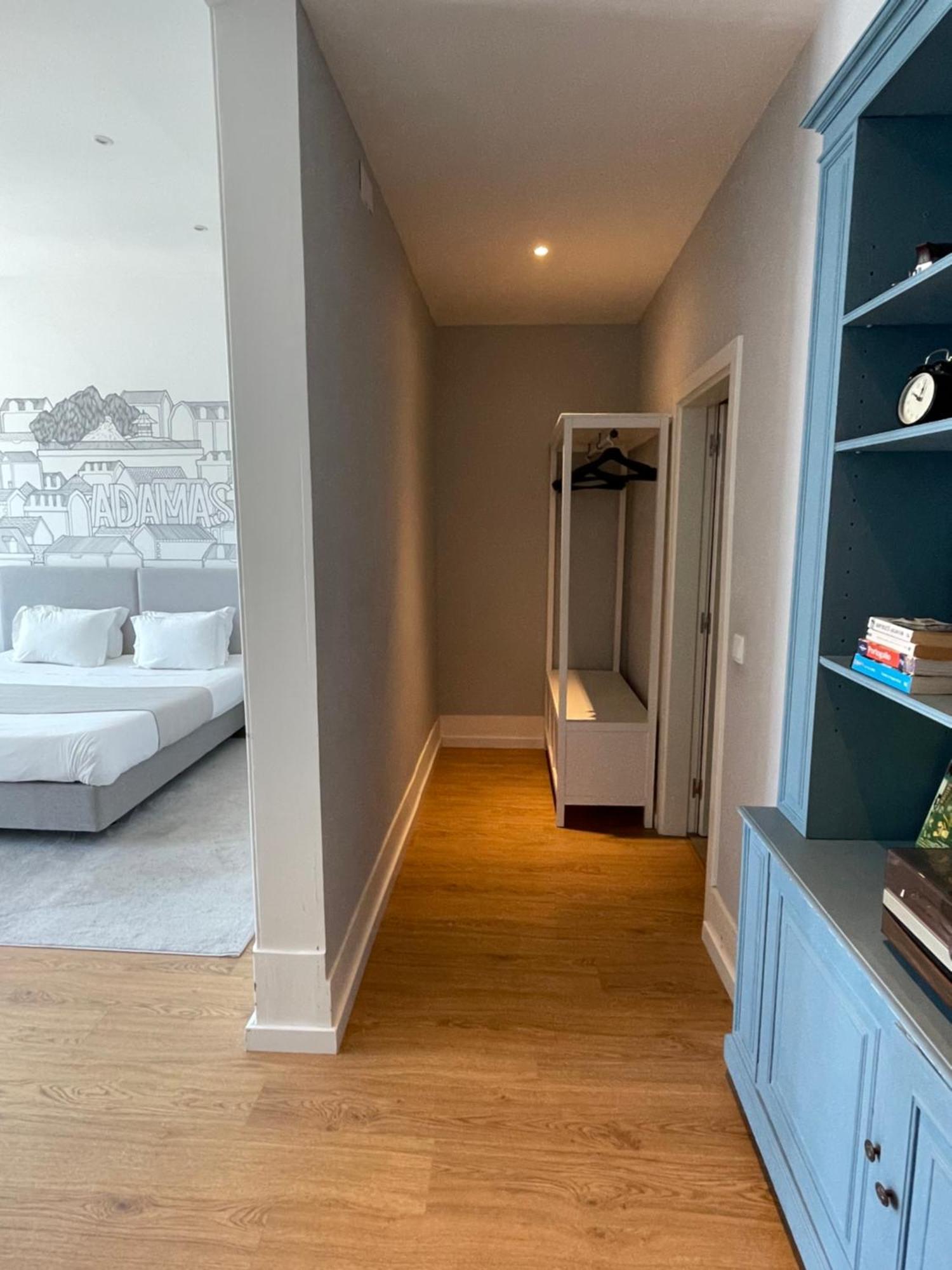 Superior Deluxe Suite